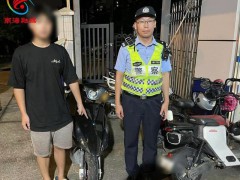 鬼火少年"骑车炸街 交警出手拦截：深夜扰民终被抓